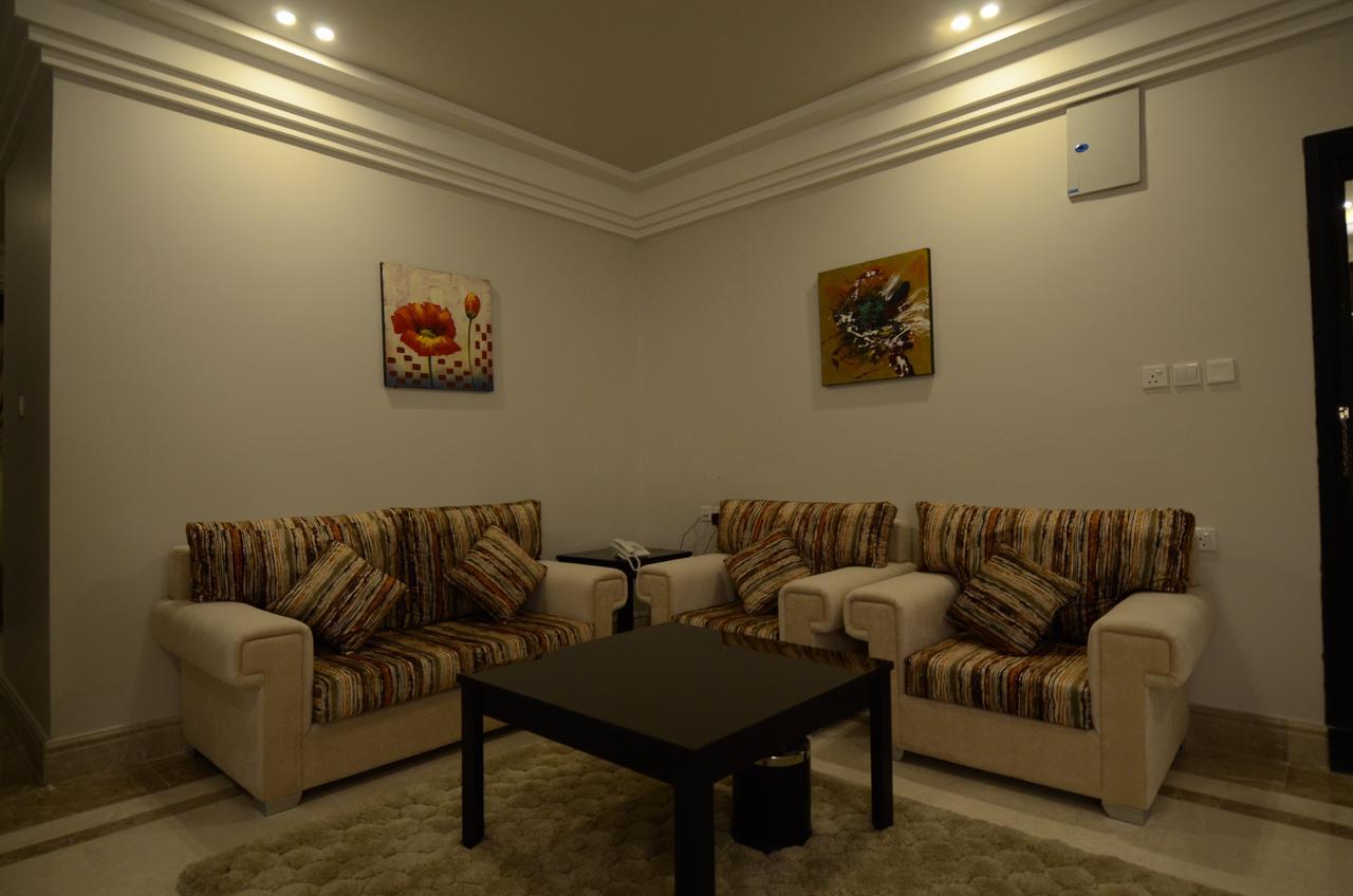 Al Joory Suites Hotel Khafji Ngoại thất bức ảnh